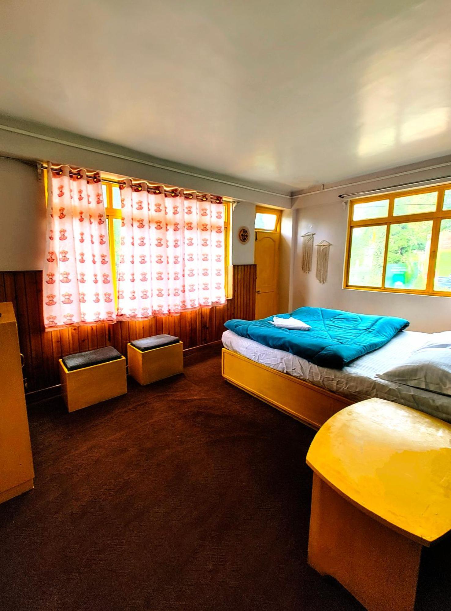 Hidden Monkey Backpackers Darjeeling, Batasia Darjeeling  Exterior foto